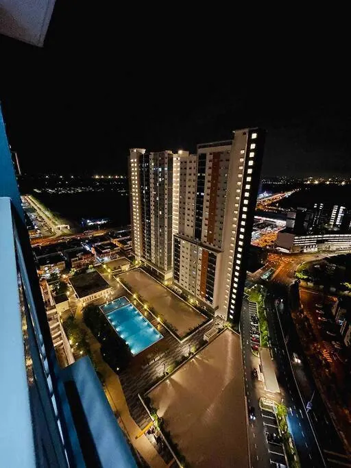 Nar'S Homestay + Free Wifi & Netflix Sepang 0*,