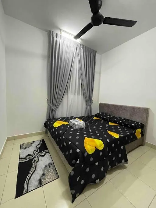 Nar'S Homestay + Free Wifi & Netflix Sepang Apartment