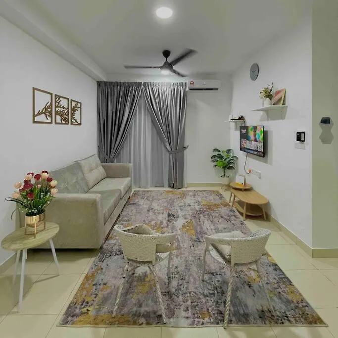 Nar'S Homestay + Free Wifi & Netflix Sepang Apartment