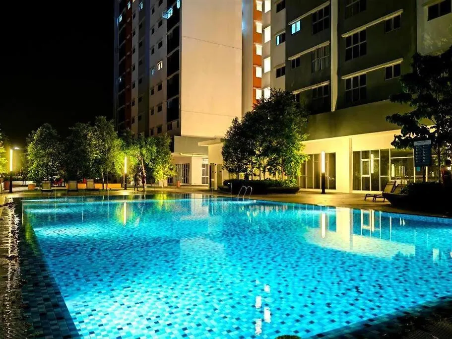 Nar'S Homestay + Free Wifi & Netflix Sepang Malaysia