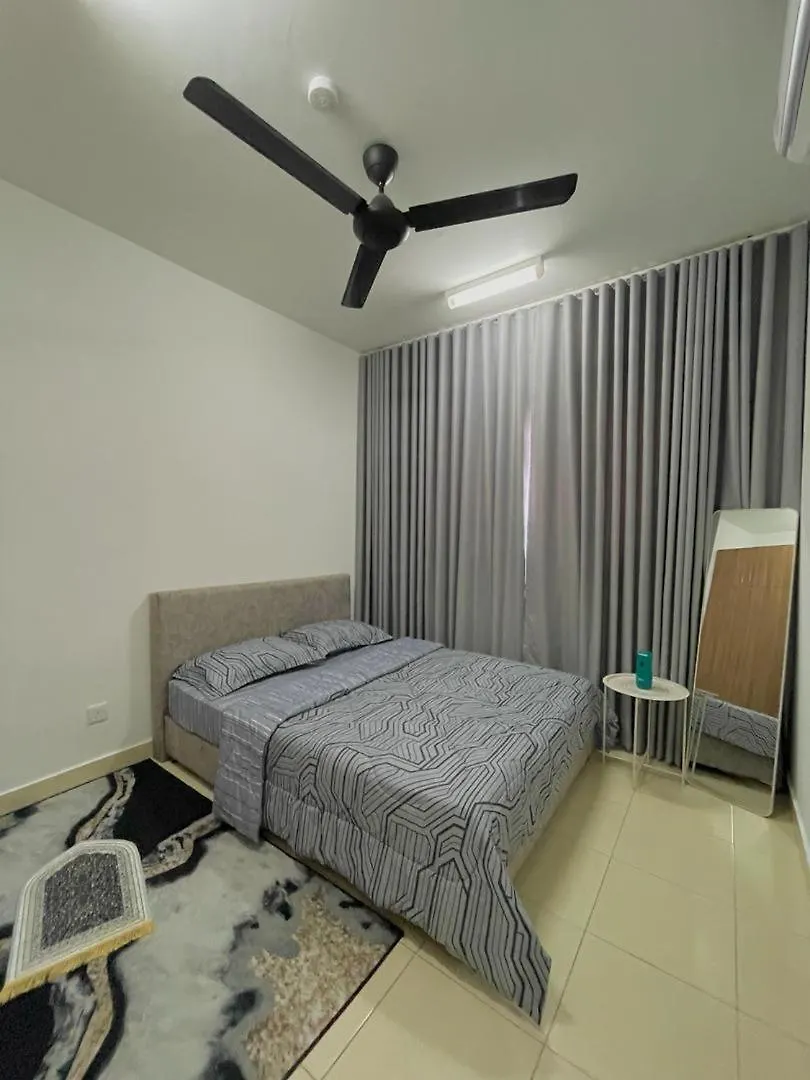 Nar'S Homestay + Free Wifi & Netflix Sepang 0*,  Malaysia